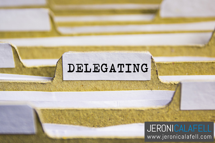 qué es delegar tareas delegar responsabilidades